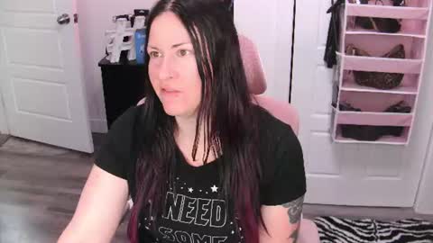 Genny Rock   and  online show from July 4, 2026, 3:29 pm