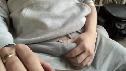 Snapshot of gentle_stranger chatting on January 25, 2025, 12:05 pm Gentle Stranger online show from January 25, 2025, 12:05 pm