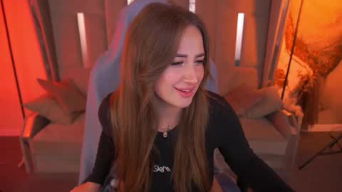 gentleadellee online show from October 3, 2025, 1:08 pm