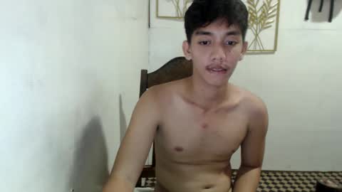 Snapshot of gentlemanlustx chatting on September 13, 2025, 2:39 pm Rayl online show from September 13, 2025, 2:39 pm