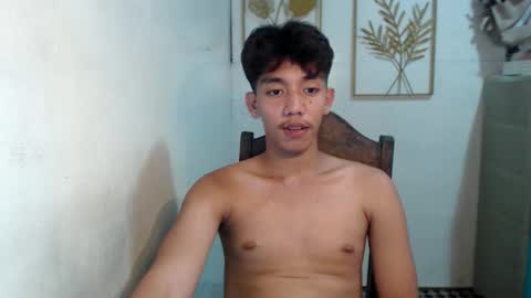 Snapshot of gentlemanlustx chatting on October 20, 2025, 5:30 am Rayl online show from October 20, 2025, 5:30 am