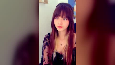 Snapshot of gentltease chatting on April 14, 2026, 7:42 pm Alice online show from April 14, 2026, 7:42 pm