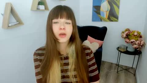 Snapshot of gentltease chatting on April 21, 2026, 1:42 am Alice online show from April 21, 2026, 1:42 am