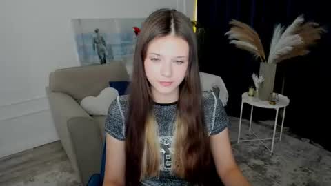 Snapshot of gentltease chatting on June 29, 2026, 9:04 pm Alice online show from June 29, 2026, 9:04 pm