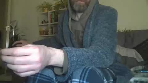 Snapshot of geon2xx chatting on November 17, 2025, 4:57 pm Geon online show from November 17, 2025, 4:57 pm