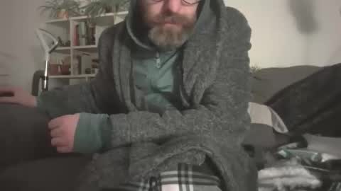 Snapshot of geon2xx chatting on November 18, 2025, 5:56 am Geon online show from November 18, 2025, 5:56 am