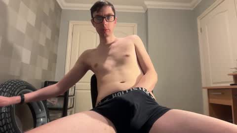 Snapshot of george5657 chatting on January 15, 2026, 9:40 pm George online show from January 15, 2026, 9:40 pm