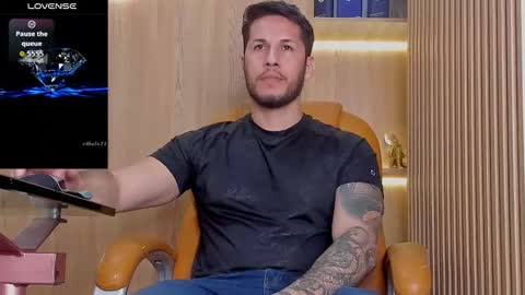 George online show from November 22, 2025, 8:41 pm