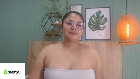Snapshot of george_jonnes69 chatting on February 6, 2025, 10:26 am Geo J online show from February 6, 2025, 10:26 am