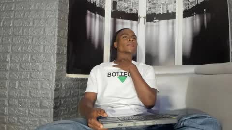 G E O R G E online show from October 30, 2025, 3:52 am