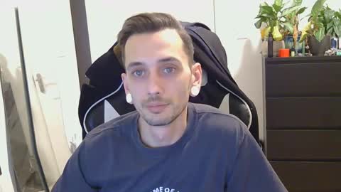 georgek0011 online show from December 22, 2025, 8:50 pm