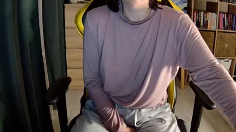 Melissa online show from November 26, 2025, 2:07 pm