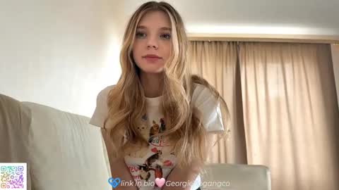 Snapshot of georgietiogangco chatting on October 9, 2025, 11:30 am Chloe online show from October 9, 2025, 11:30 am
