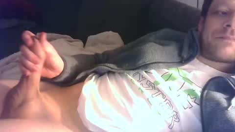 German33FFM1 online show from December 10, 2024, 1:43 am