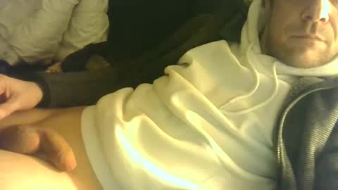 German33FFM1 online show from February 4, 2025, 3:33 am