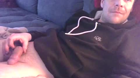 German33FFM1 online show from March 2, 2025, 6:59 am