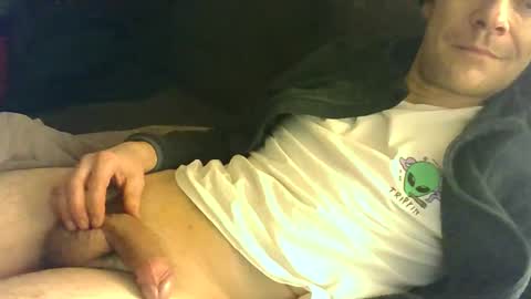 German33FFM1 online show from November 28, 2025, 1:08 am