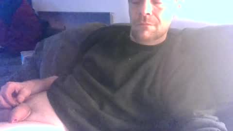 German33FFM1 online show from July 5, 2026, 5:25 am