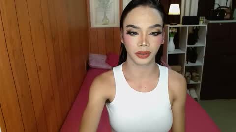 Sidneymorens online show from November 10, 2025, 11:20 am