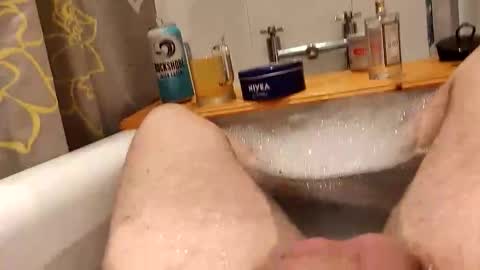 Snapshot of gerrygbert chatting on October 27, 2025, 6:45 pm gerrygbert online show from October 27, 2025, 6:45 pm