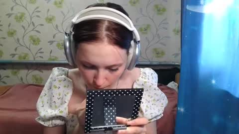 Snapshot of gertrudhore chatting on May 24, 2026, 9:03 am Anna online show from May 24, 2026, 9:03 am