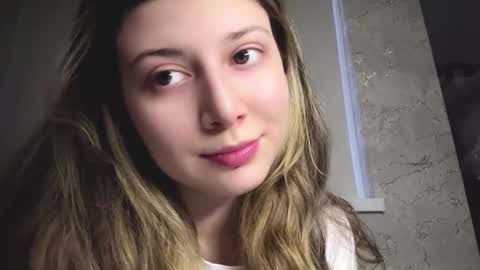 Snapshot of gertudewinfough chatting on December 2, 2025, 1:17 pm Diana online show from December 2, 2025, 1:17 pm