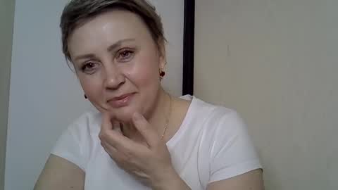 Snapshot of gessy_angel chatting on February 14, 2026, 9:44 pm gessy_angel online show from February 14, 2026, 9:44 pm