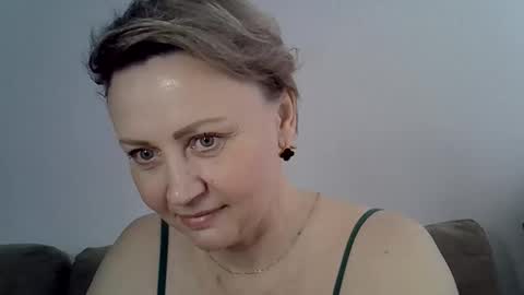 Snapshot of gessy_angel chatting on February 20, 2026, 9:00 am gessy_angel online show from February 20, 2026, 9:00 am