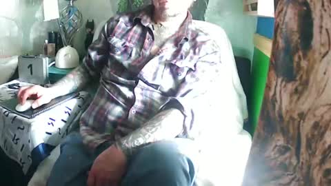 Snapshot of getfucked321jake chatting on January 22, 2025, 6:31 pm getfucked321jake online show from January 22, 2025, 6:31 pm