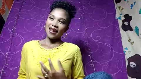 Snapshot of gggloria chatting on March 23, 2026, 6:28 am gggloria online show from March 23, 2026, 6:28 am