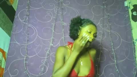 Snapshot of gggloria chatting on April 1, 2026, 7:20 am gggloria online show from April 1, 2026, 7:20 am