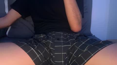 Snapshot of gh0st_boy_ chatting on October 14, 2025, 2:01 am gh0st_boy_ online show from October 14, 2025, 2:01 am