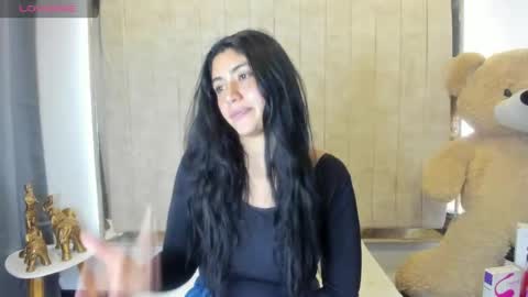 Danna Astrom online show from May 2, 2026, 4:17 am