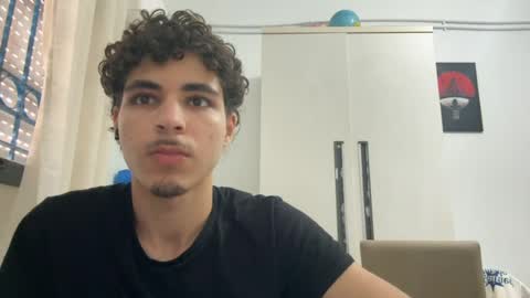 ghilassss online show from May 21, 2026, 2:24 pm