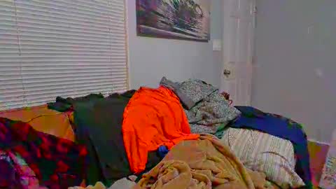 Gee online show from December 19, 2025, 1:56 am