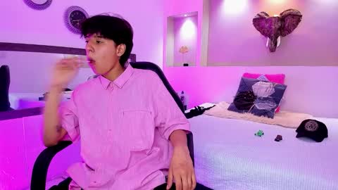 Snapshot of ghost__girl_ chatting on October 28, 2025, 3:43 am Your Girl online show from October 28, 2025, 3:43 am