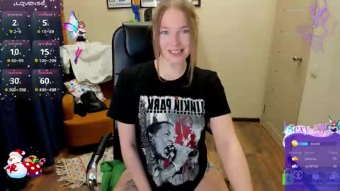 Snapshot of ghostly_temptation chatting on February 17, 2026, 8:15 pm Sweety online show from February 17, 2026, 8:15 pm