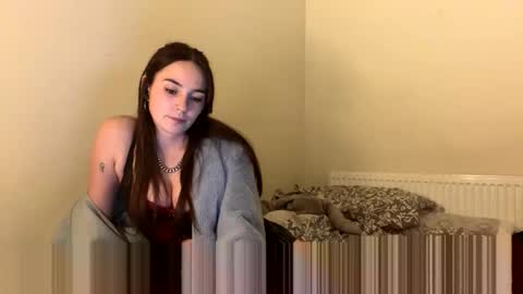 Snapshot of ghostpetal chatting on October 10, 2025, 12:42 am ghostpetal online show from October 10, 2025, 12:42 am