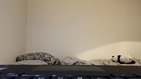 Snapshot of ghostpetal chatting on December 23, 2025, 12:41 am ghostpetal online show from December 23, 2025, 12:41 am