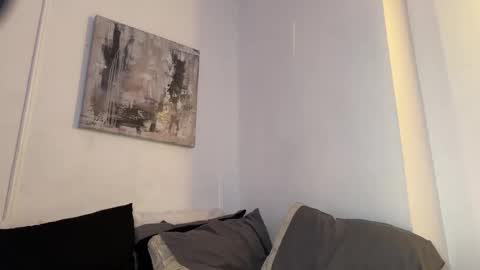 ghosttt96 online show from March 1, 2025, 1:32 am