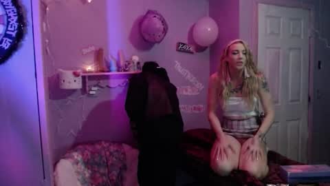 ghxstface23 online show from March 7, 2026, 6:54 am