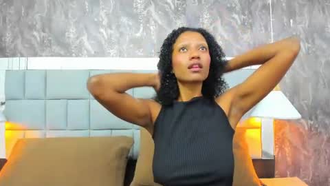 gia_bell online show from July 5, 2026, 3:30 pm