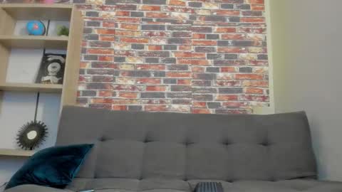 Snapshot of gia_fantasy_ chatting on December 1, 2025, 6:02 pm GIA online show from December 1, 2025, 6:02 pm