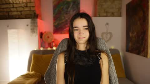 Gia Paige18 online show from December 8, 2024, 3:45 pm