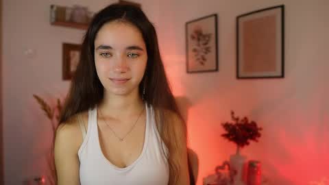 Gia Paige18 online show from September 20, 2025, 8:37 am