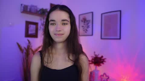 Gia Paige18 online show from November 14, 2025, 2:27 pm