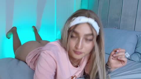 Snapshot of giaa_ross chatting on January 9, 2025, 5:22 pm Gia online show from January 9, 2025, 5:22 pm