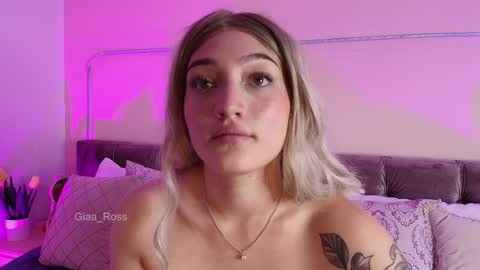 Snapshot of giaa_ross chatting on February 6, 2025, 5:30 pm Gia online show from February 6, 2025, 5:30 pm