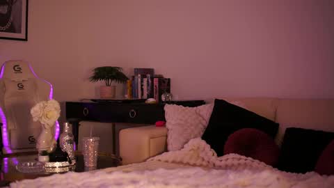 Snapshot of giainked chatting on February 22, 2026, 7:45 pm giainked online show from February 22, 2026, 7:45 pm