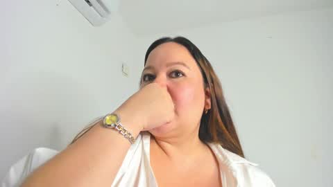 Gianna online show from March 3, 2025, 9:59 pm